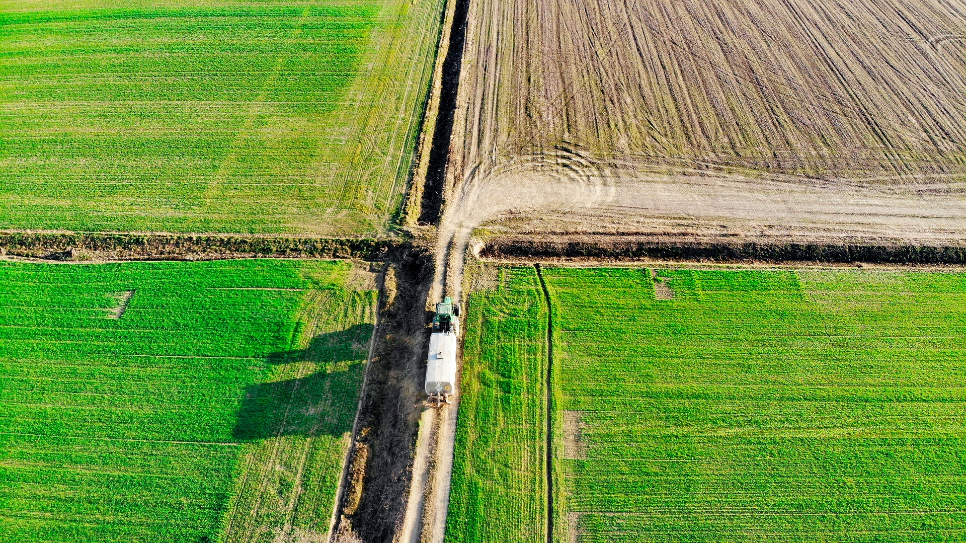 L’Ue sospende i dazi ai principali fertilizzanti azotati, risparmio di 60 milioni per agricoltori e industria