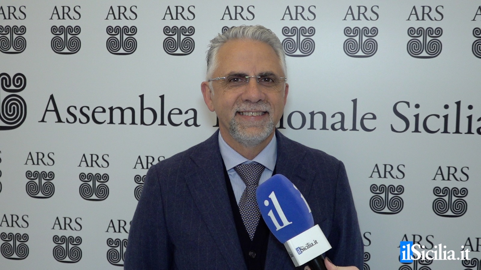 Abbate: “Prolungare la validità del Durc e blocco dei pagamenti delle rate creditizie. Più aiuti concreti alle imprese agricole siciliane” CLICCA PER IL VIDEO